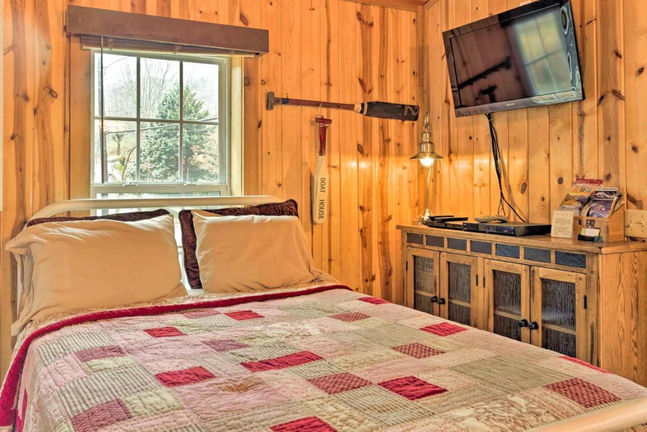 The Boat House Creekside Getaway In Hot Springs! Apartment Bagian luar foto
