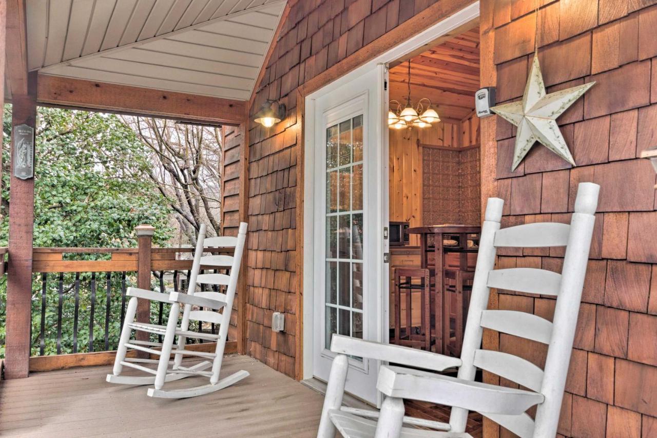 The Boat House Creekside Getaway In Hot Springs! Apartment Bagian luar foto
