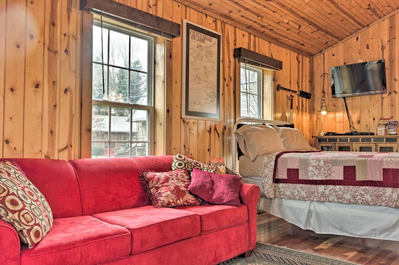 The Boat House Creekside Getaway In Hot Springs! Apartment Bagian luar foto
